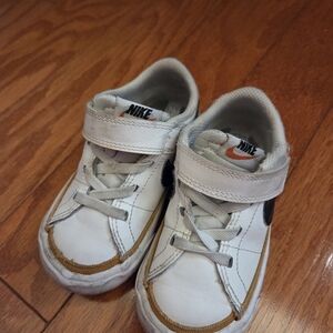 Nike Court Toddler White and Brown Sneakers